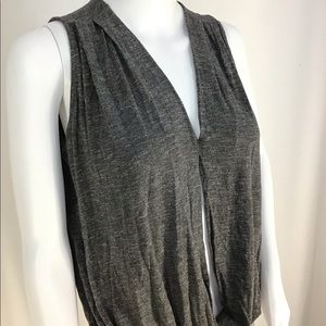 NWOT T SHIRT Los Angeles Split Front Top